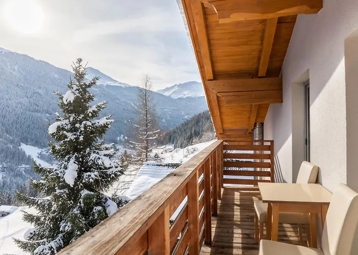 アパート Emma ゼー